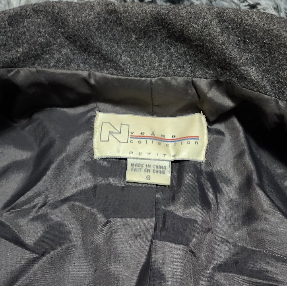 Fitted Blazer - Picture 2 of 6